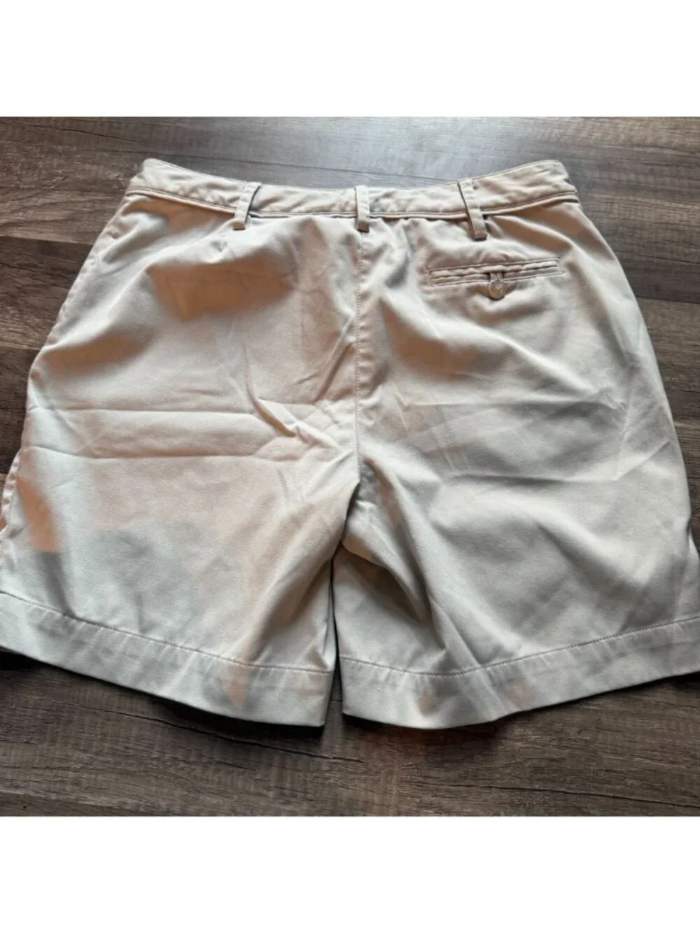 (BOGO 75% Off) Lady Hagen Womens Beige Golf Shorts Size 4 Cotton Blend